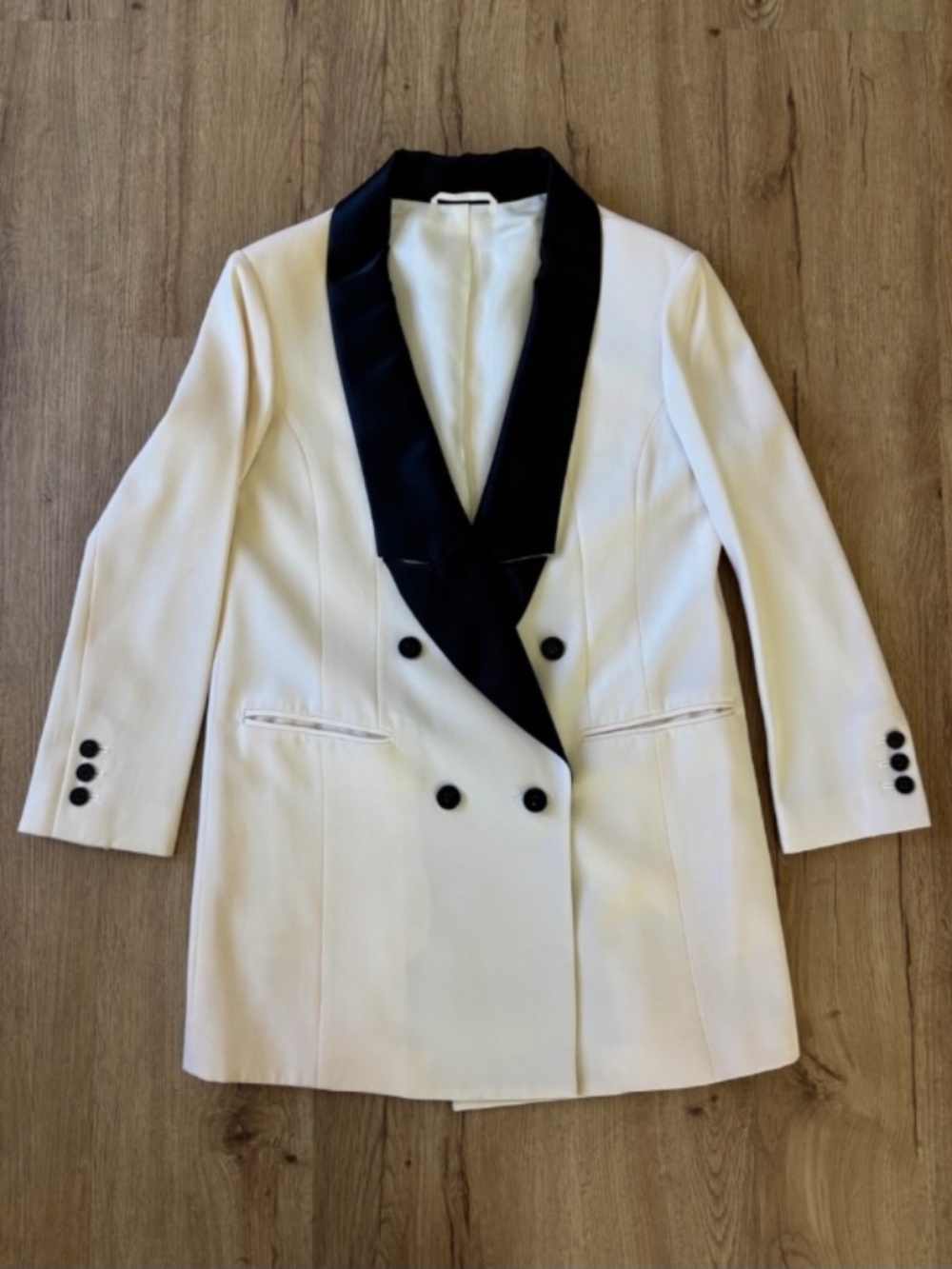 ★NWOT Japanese Brand Unsqueoky  Tuxedo Style Jacket Ivory★